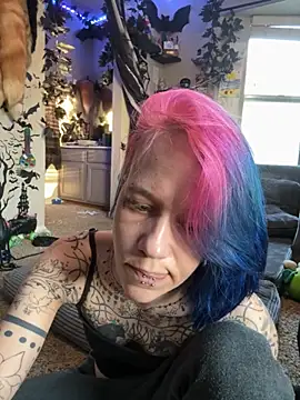 Snapshot of trashbrat chatting on 14, 3, 2026 trashbrat online show from 14, 3, 2026