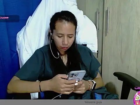 Danielagomez33 online show from 22, 3, 2026