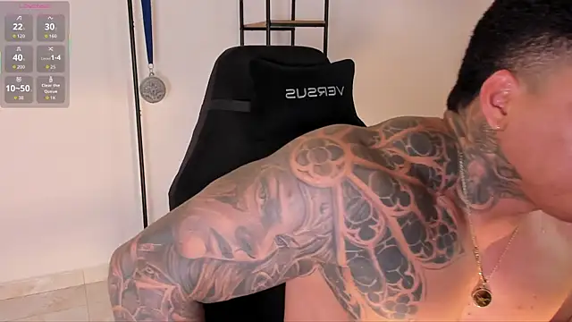 Snapshot of Maximoscott chatting on 14, 9, 2025 Maximoscott online show from 14, 9, 2025