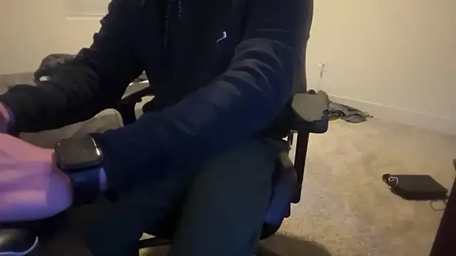 Snapshot of zadddy781 chatting on 15, 12, 2025 zadddy781 online show from 15, 12, 2025