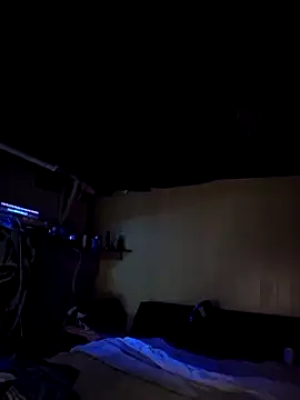 Snapshot of hesjustafriend chatting on 13, 1, 2025 hesjustafriend online show from 13, 1, 2025