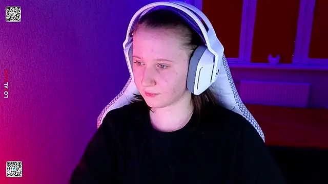 Snapshot of mon_lola chatting on 11, 2, 2026 mon lola online show from 11, 2, 2026