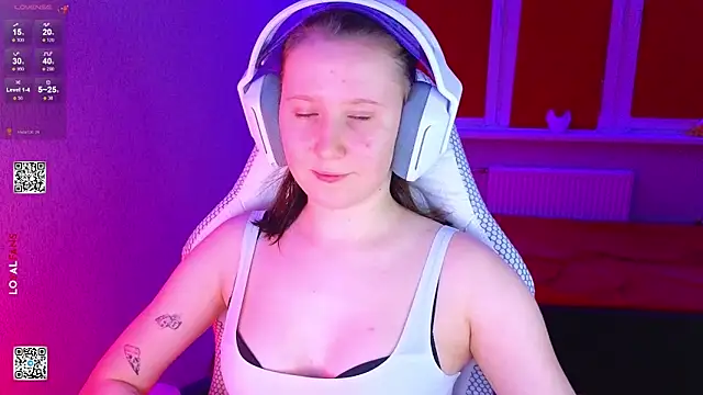 Snapshot of mon_lola chatting on 18, 2, 2026 mon lola online show from 18, 2, 2026