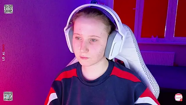 Snapshot of mon_lola chatting on 23, 3, 2026 mon lola online show from 23, 3, 2026