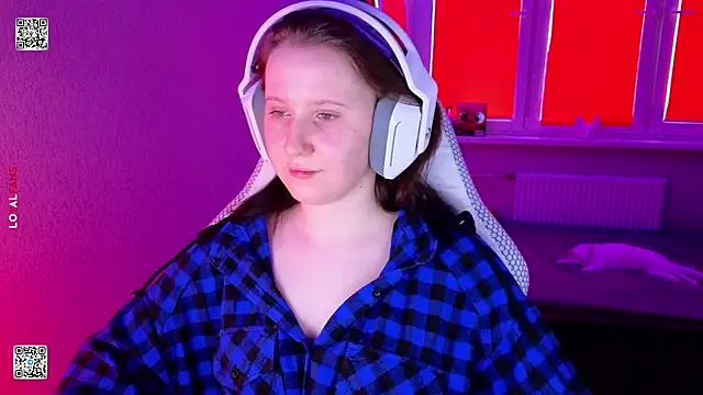 Snapshot of mon_lola chatting on 31, 3, 2026 mon lola online show from 31, 3, 2026