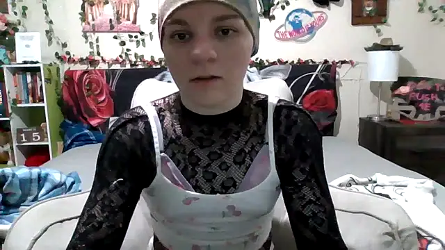 AverageRose online show from 16, 3, 2025