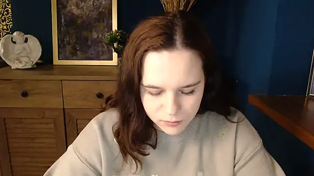Snapshot of mini_girly chatting on 18, 12, 2025 mini girly online show from 18, 12, 2025