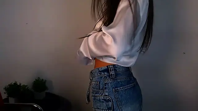 Lexi Jous online show from 30, 5, 2026
