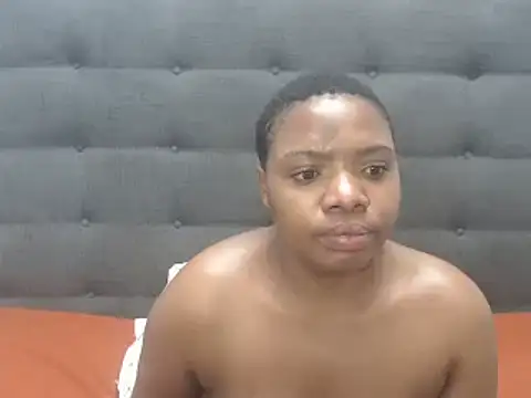 Snapshot of Devinexboobs2 chatting on 27, 2, 2025 Devinexboobs2 online show from 27, 2, 2025