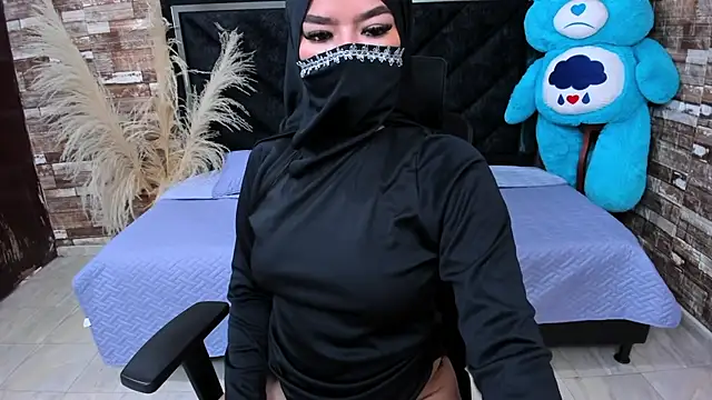 Aixa Kanaan online show from 13, 1, 2025