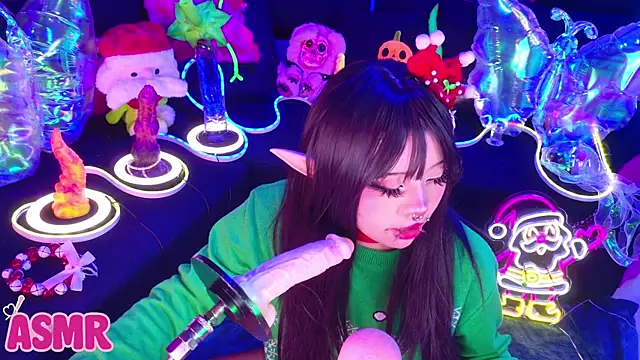 LaytonBox online show from 19, 12, 2025