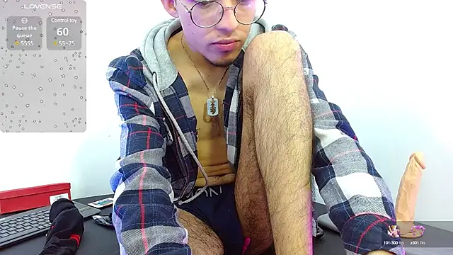 Snapshot of Axel_tay chatting on 7, 3, 2025 Axel tay online show from 7, 3, 2025
