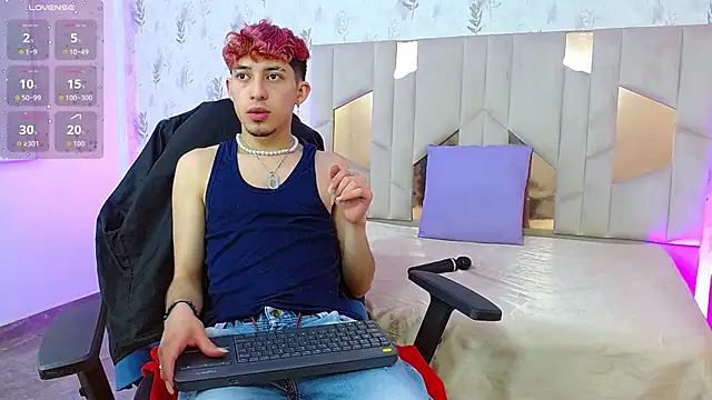 Snapshot of Axel_tay chatting on 22, 9, 2025 Axel tay online show from 22, 9, 2025