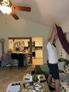 Snapshot of 32XRedBeard chatting on 16, 1, 2025 32XRedBeard online show from 16, 1, 2025