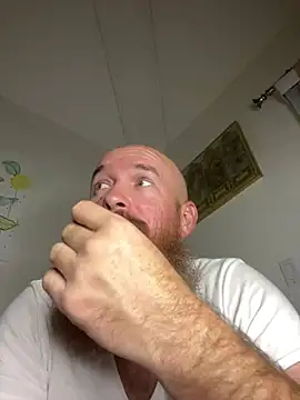 Snapshot of 32XRedBeard chatting on 31, 1, 2025 32XRedBeard online show from 31, 1, 2025