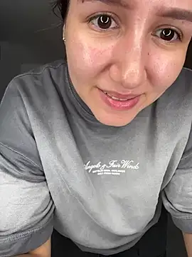 Snapshot of Jullya_x chatting on 21, 3, 2026 Jullya x online show from 21, 3, 2026