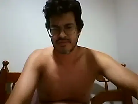 Snapshot of AgneloFly chatting on 9, 1, 2025 AgneloFly online show from 9, 1, 2025