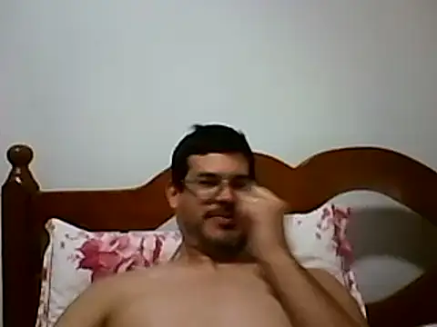 Snapshot of AgneloFly chatting on 3, 2, 2025 AgneloFly online show from 3, 2, 2025