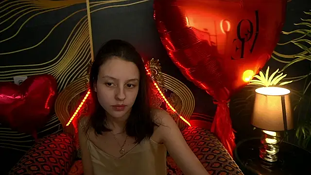 Snapshot of AnnaElys chatting on 28, 2, 2025 AnnaElys online show from 28, 2, 2025