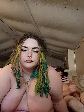 Snapshot of LitHippieBaby420 chatting on 21, 1, 2025 LitHippieBaby420 online show from 21, 1, 2025