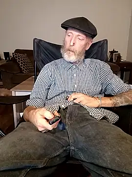 Snapshot of filthymind619 chatting on 1, 11, 2025 filthymind619 online show from 1, 11, 2025