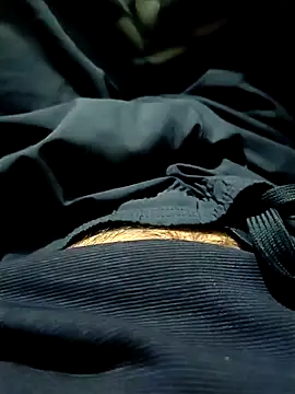 TOPMOON001 online show from 26, 1, 2025