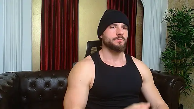 Snapshot of AdamJamesonn chatting on 5, 3, 2025 AdamJamesonn online show from 5, 3, 2025