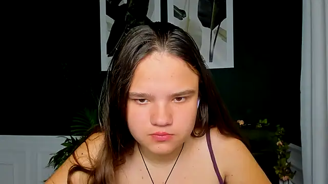 Snapshot of AdeleCruz chatting on 2, 5, 2026 AdeleCruz online show from 2, 5, 2026