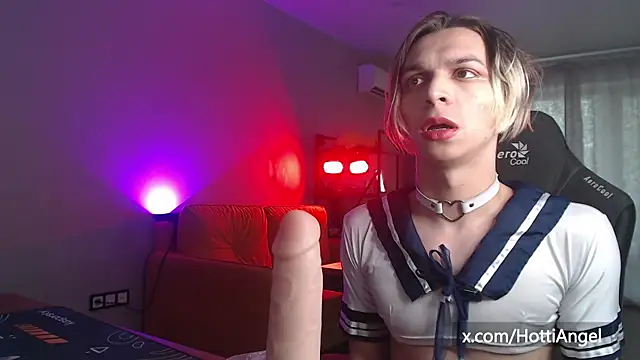 Snapshot of leon_yuugen chatting on 18, 9, 2025 leon yuugen online show from 18, 9, 2025