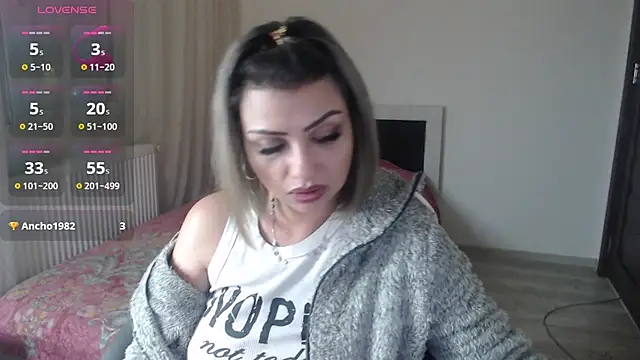 Snapshot of rosse26830 chatting on 13, 3, 2025 rosse26830 online show from 13, 3, 2025