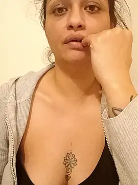 Snapshot of rosse26830 chatting on 12, 1, 2026 rosse26830 online show from 12, 1, 2026