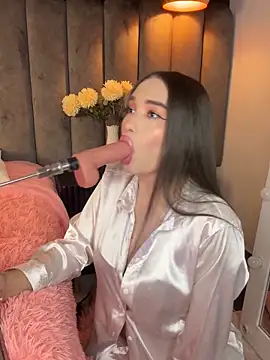 chelsea bolton  online show from 2, 10, 2025