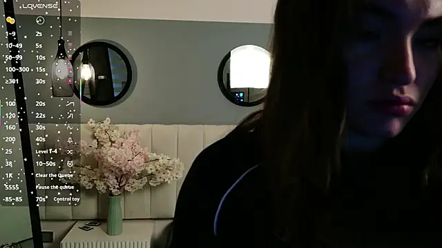 Snapshot of chelsea_bolton_ chatting on 16, 7, 2026 chelsea bolton online show from 16, 7, 2026