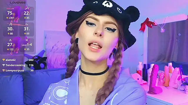Snapshot of Emily__Mooree chatting on 25, 1, 2025 Emily Mooree online show from 25, 1, 2025