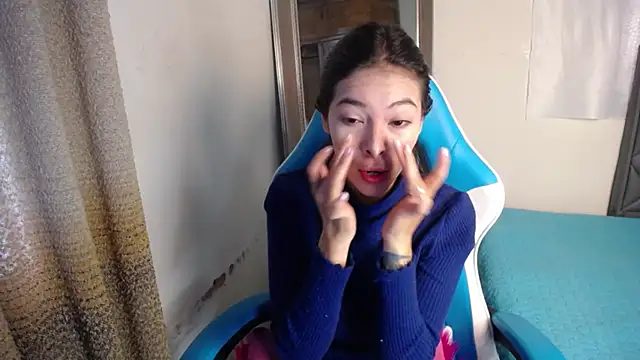 Snapshot of Aleska_Miami chatting on 6, 11, 2025 Aleska Miami online show from 6, 11, 2025