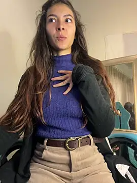 Snapshot of Aleska_Miami chatting on 3, 2, 2026 Aleska Miami online show from 3, 2, 2026