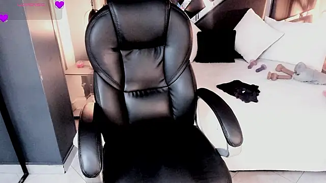 vaiolethsan   online show from 16, 2, 2026