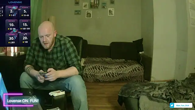 Snapshot of GaySexxPL chatting on 19, 4, 2026 GaySexxPL online show from 19, 4, 2026