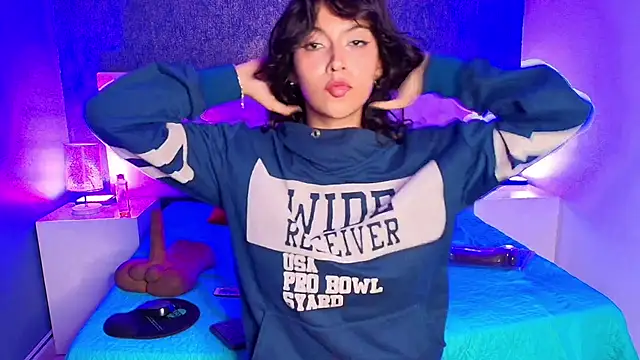 gabriela cortez online show from 13, 2, 2025