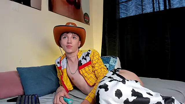 Snapshot of jeremy_salvatore chatting on 15, 1, 2025 jeremy salvatore online show from 15, 1, 2025