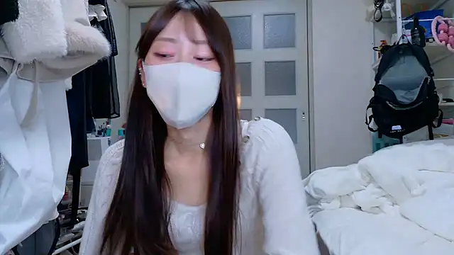 Snapshot of riken_jp chatting on 16, 11, 2025 riken jp online show from 16, 11, 2025