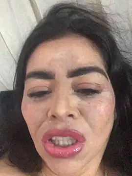 Snapshot of lashula chatting on 4, 10, 2025 lashula online show from 4, 10, 2025