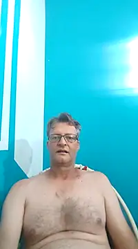 itsmeyes69 online show from 9, 1, 2025