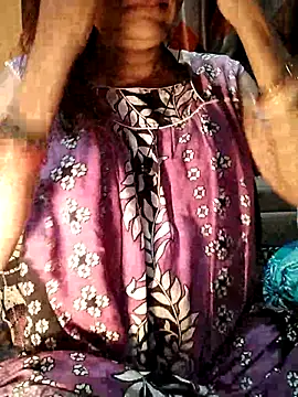 SANA-LEONI online show from 5, 1, 2026