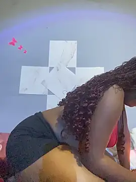 Snapshot of daddysgirly20 chatting on 28, 3, 2026 daddysgirly20 online show from 28, 3, 2026