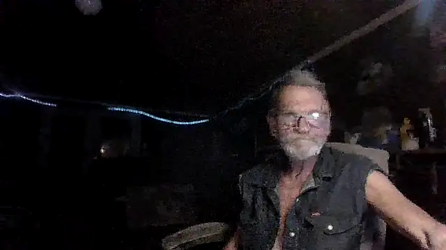 Snapshot of Aldick68 chatting on 18, 4, 2026 Aldick68 online show from 18, 4, 2026