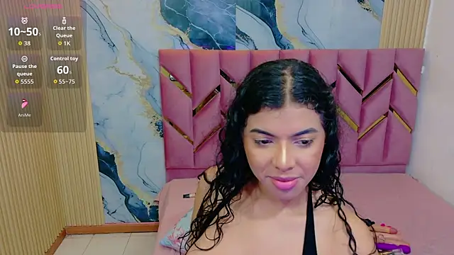 Snapshot of hotiergirl chatting on 18, 5, 2026 hotiergirl online show from 18, 5, 2026