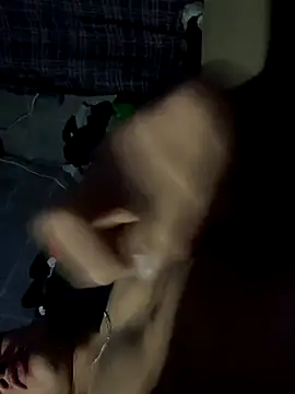 Snapshot of emmarod18 chatting on 18, 12, 2025 emmarod18 online show from 18, 12, 2025