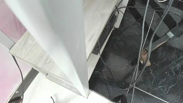 Snapshot of TaniaBellini chatting on 18, 4, 2026 TaniaBellini online show from 18, 4, 2026