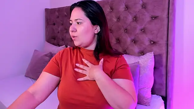 zoes milee online show from 20, 10, 2025